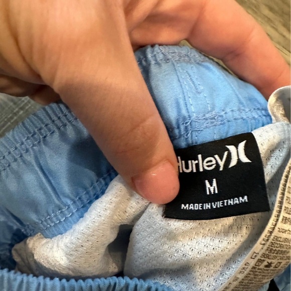 BOYS HURLEY SWIM TRUNKS SIZE MEDIUM 10/12 - Picture 3 of 3
